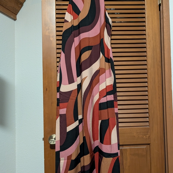 Donna Morgan Vibrant Pink and Red Maxi Dress - Picture 4 of 8